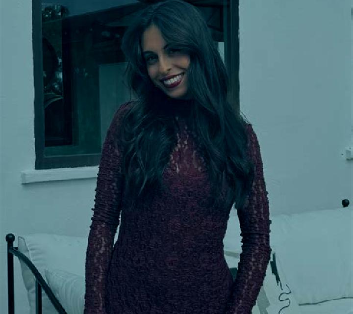 Antonia Combarbala escort