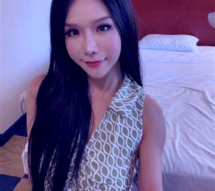 Carolina Palena escort