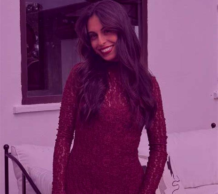 Martina 3 Lota escort