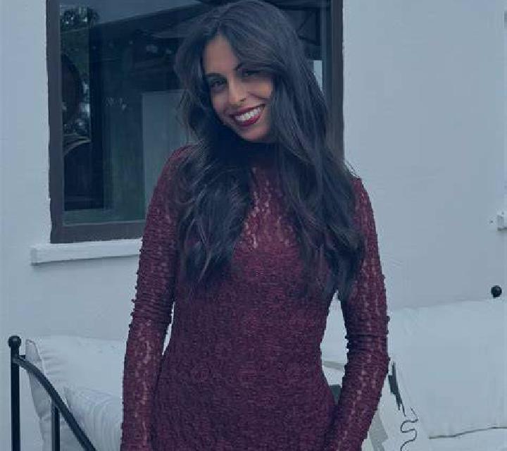 Renata 2 Villa Europa escort