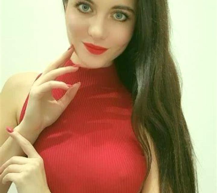 Valentina Parral escort